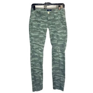 American Eagle Camo Pants‎